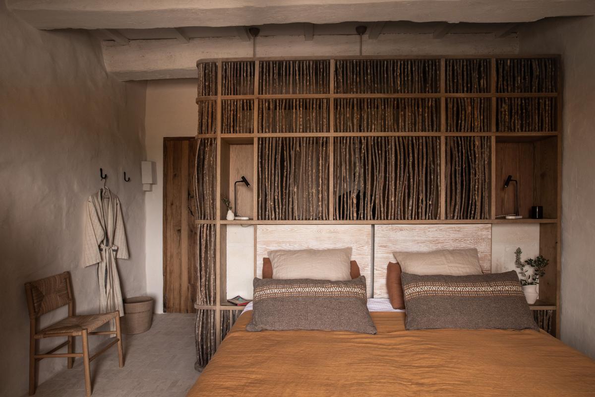 Son Blanc Farmhouse_11.jpg