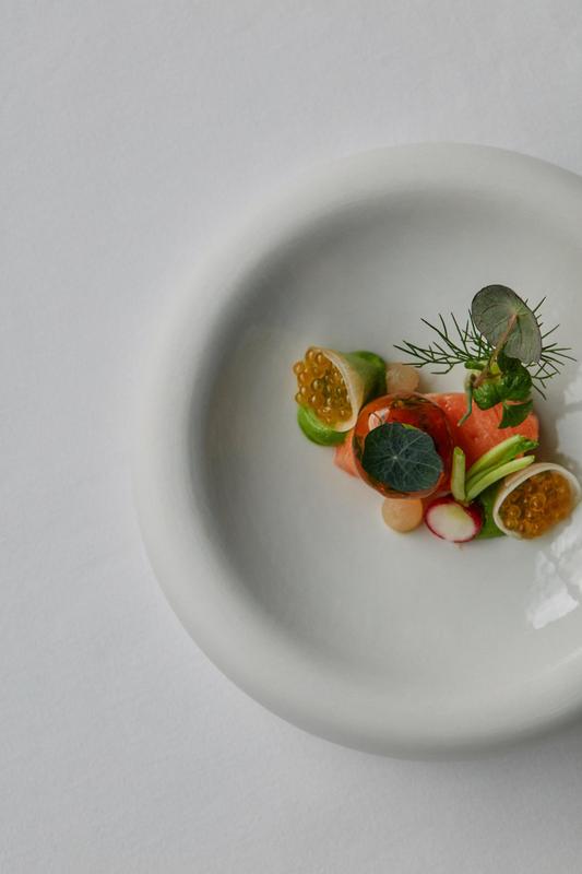 7132 Hotel restaurant dish 2