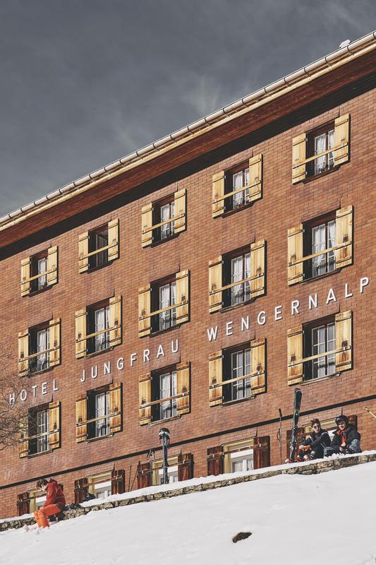 Wengernalp Hotel. Facade. Jonathan Ducrest