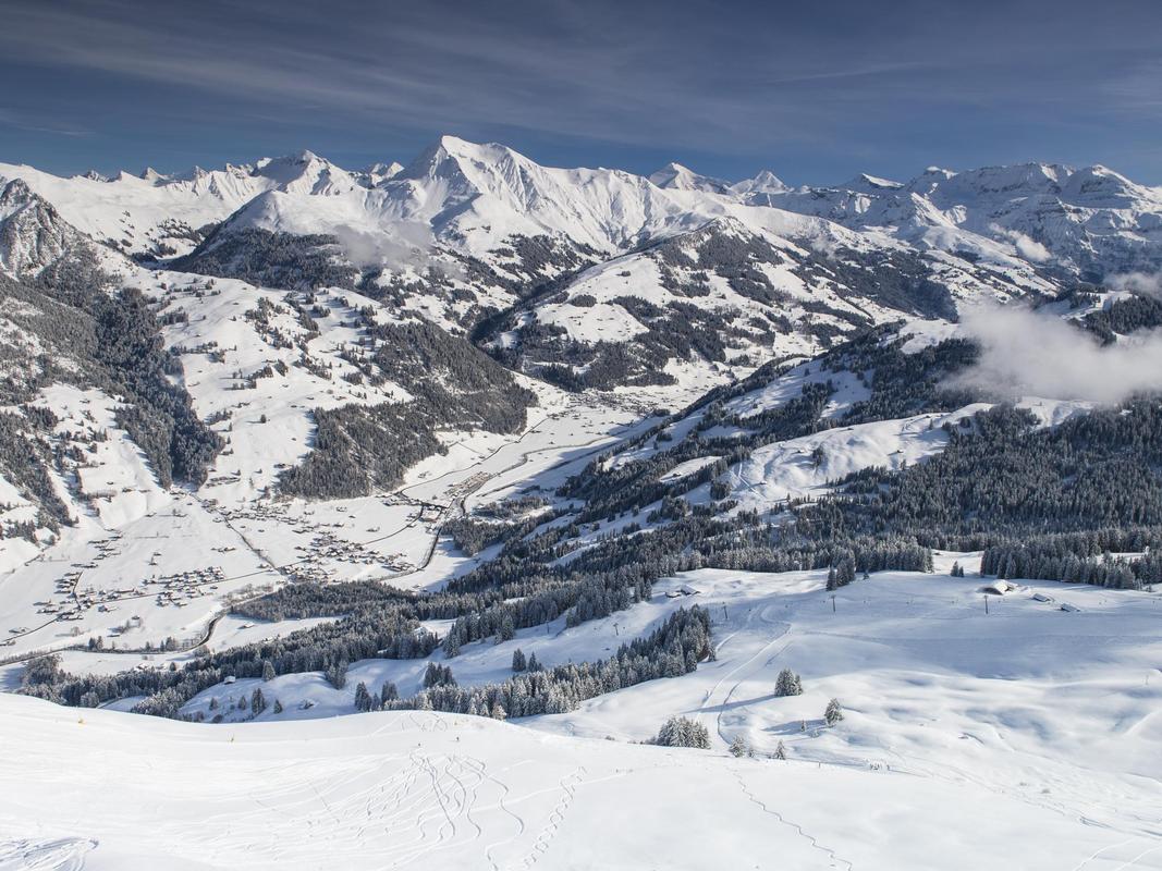 Zweisimmen St Stephan Winter