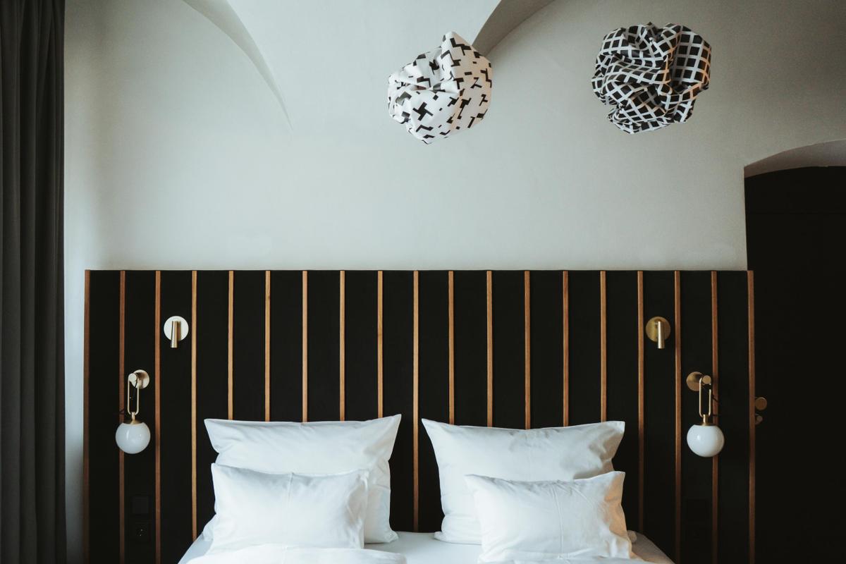 Arthotel Lasserhaus_Bedroom detail