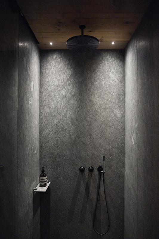 Berghuus Radons_Bathroom shower