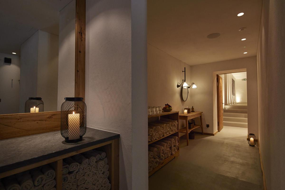Berghuus Radons_Spa entrance