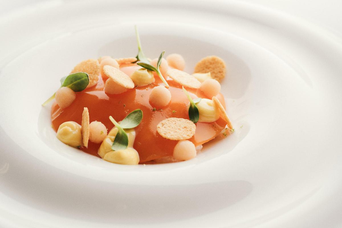 Le Crans food serving