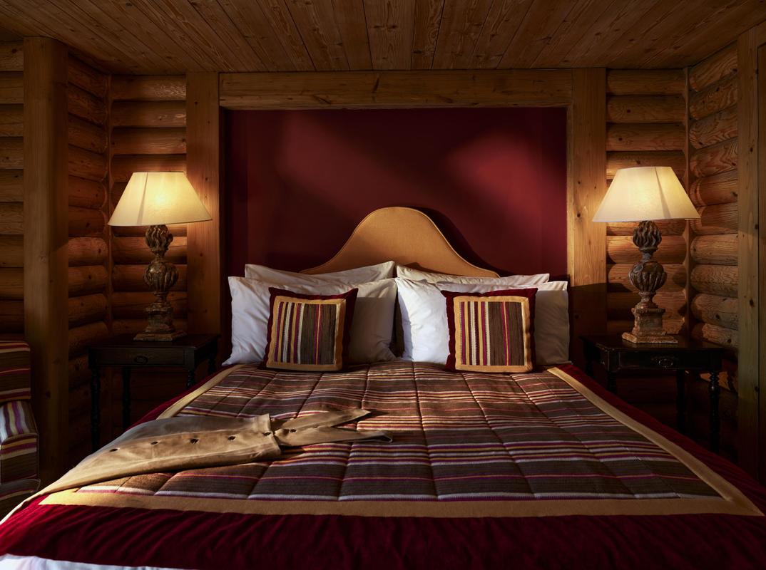 Le Crans in Crans-Montana, Bedroom