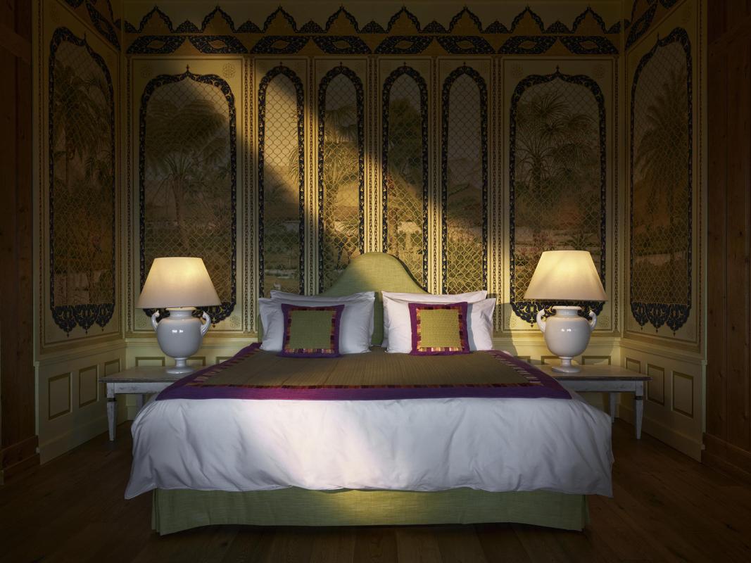 Le Crans double bed
