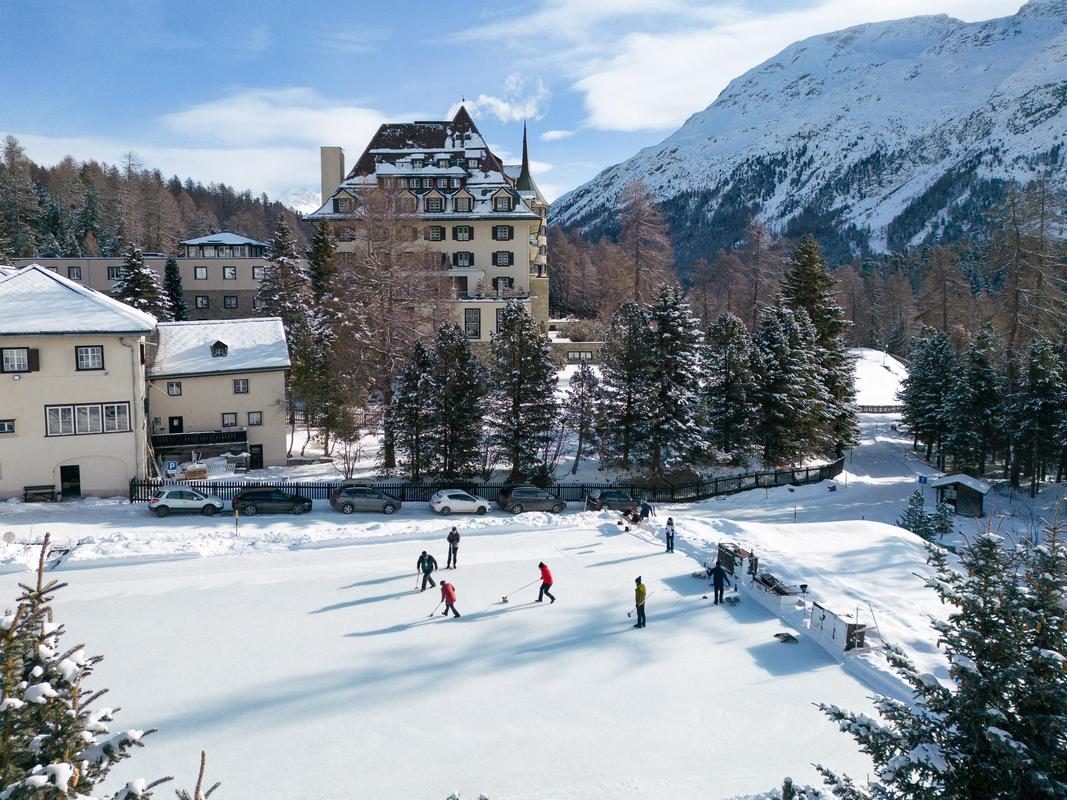 Suvretta House. Ice skating rink