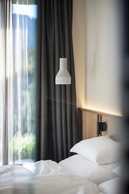 Gfell_Bedroom Light