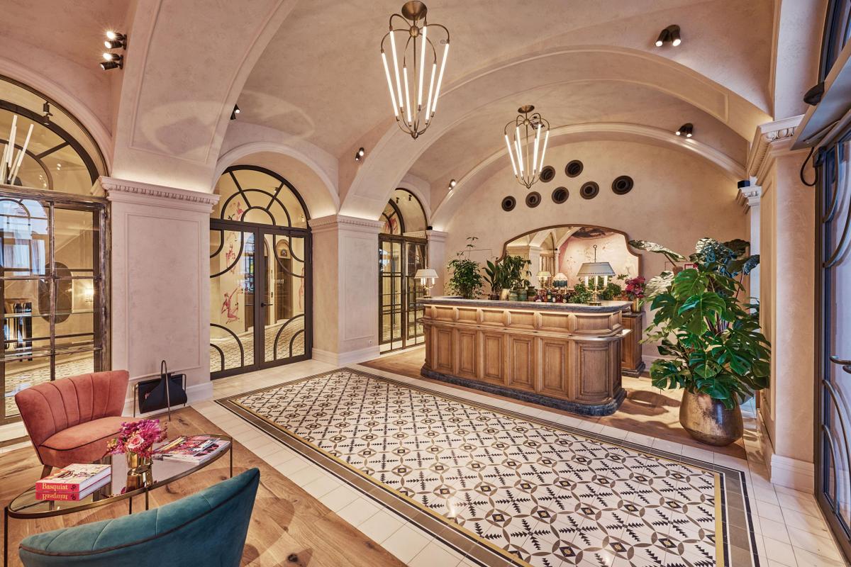 MOTTO reception area