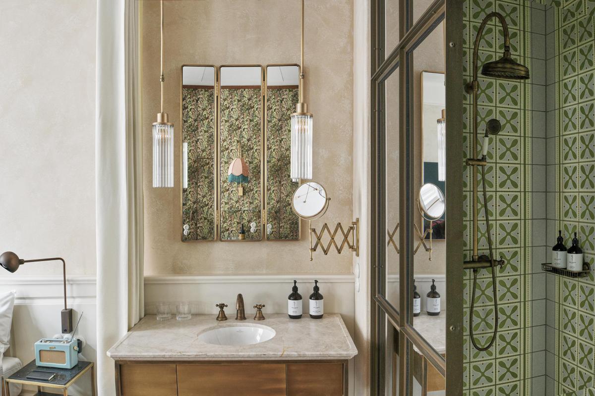 MOTTO shower area