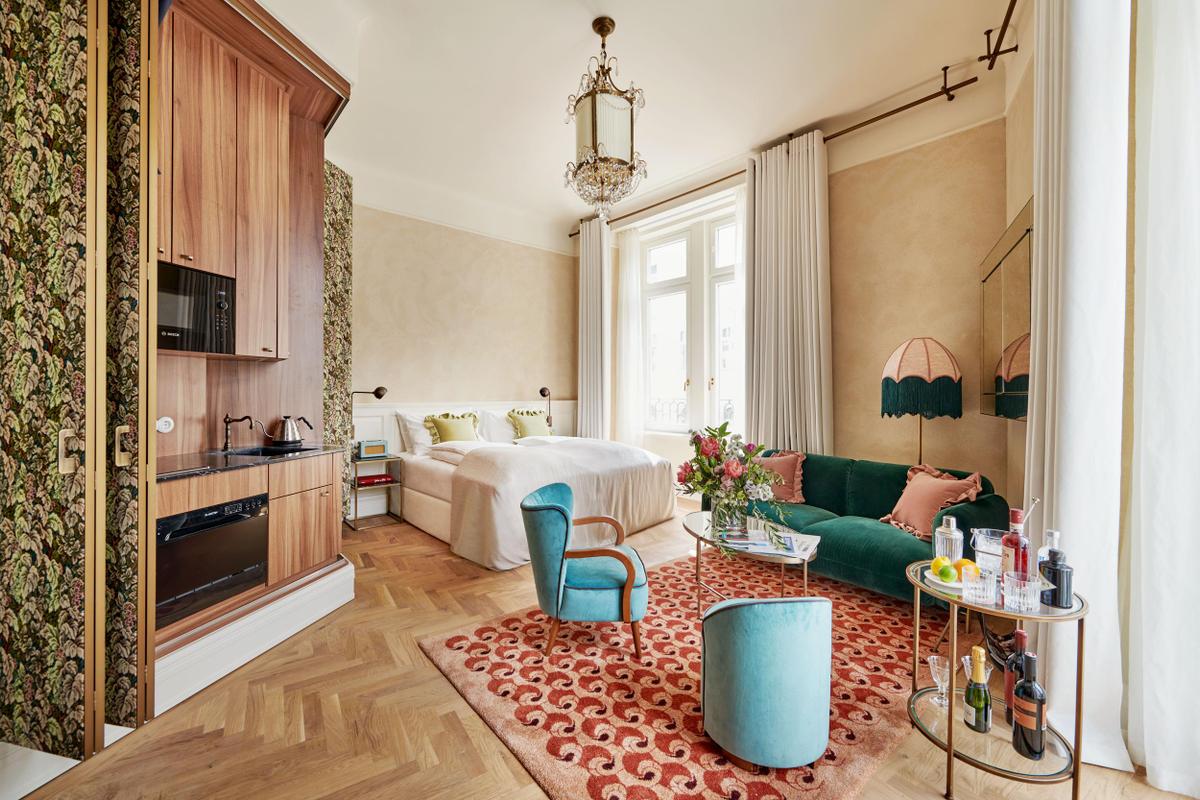 MOTTO bedroom overview
