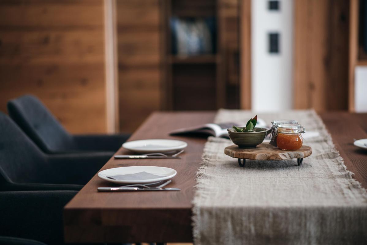 Post Maria Alm_set table