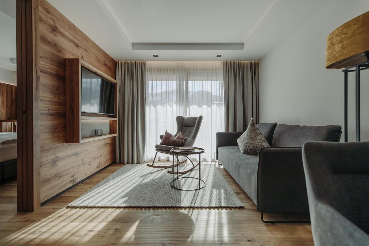 Post Maria Alm_suite with tv