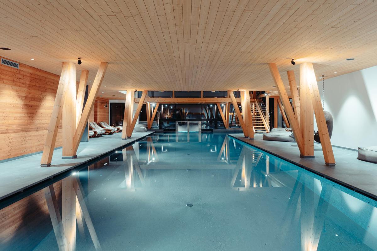 Garberhof indoor pool overvirew