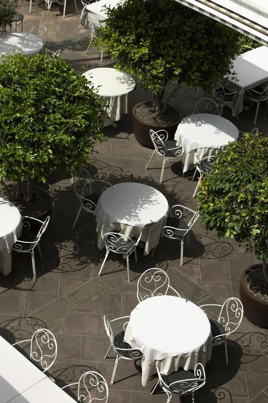 Magdalener Hof terrace with tables