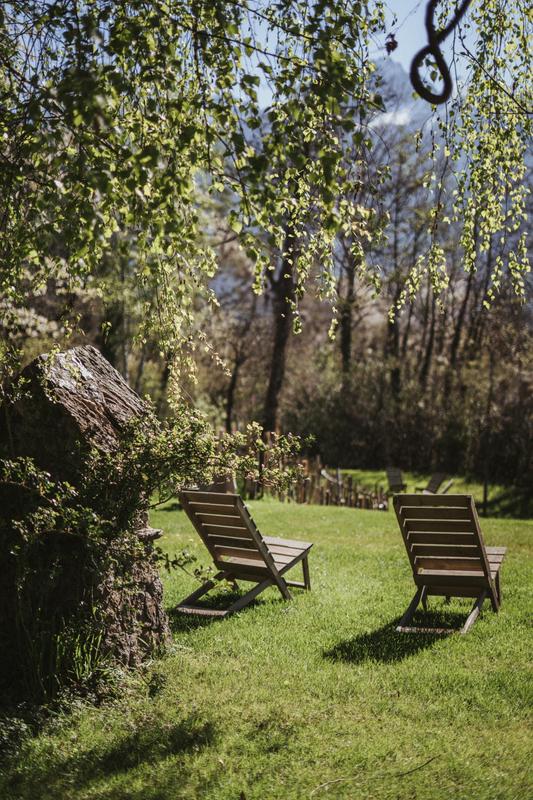 Küglerhof_Nature and Lounge Chairs