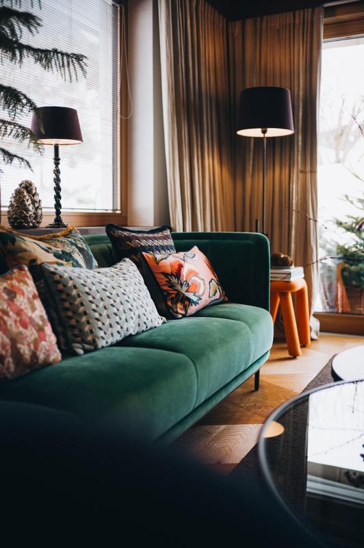 Knappaboda green sofa 2025