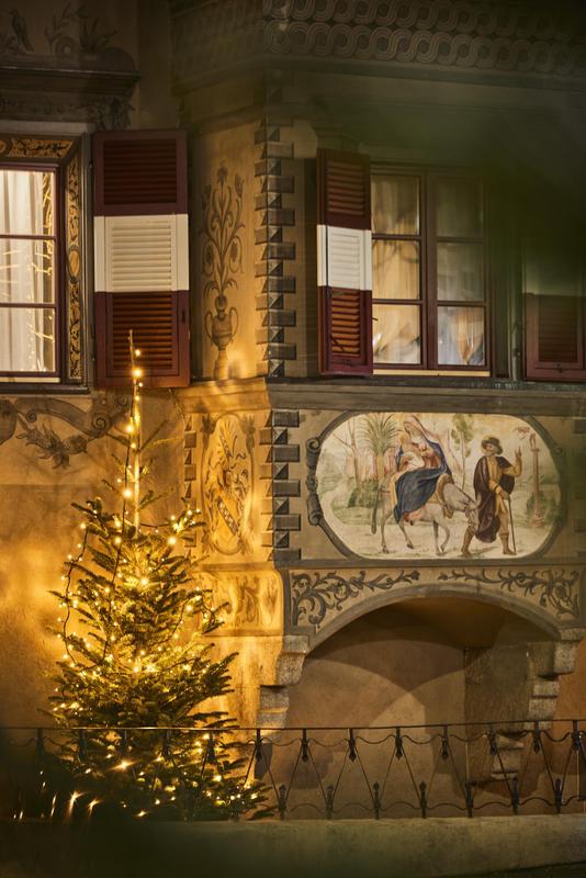 Arthotel Lasserhaus_facade during christmas