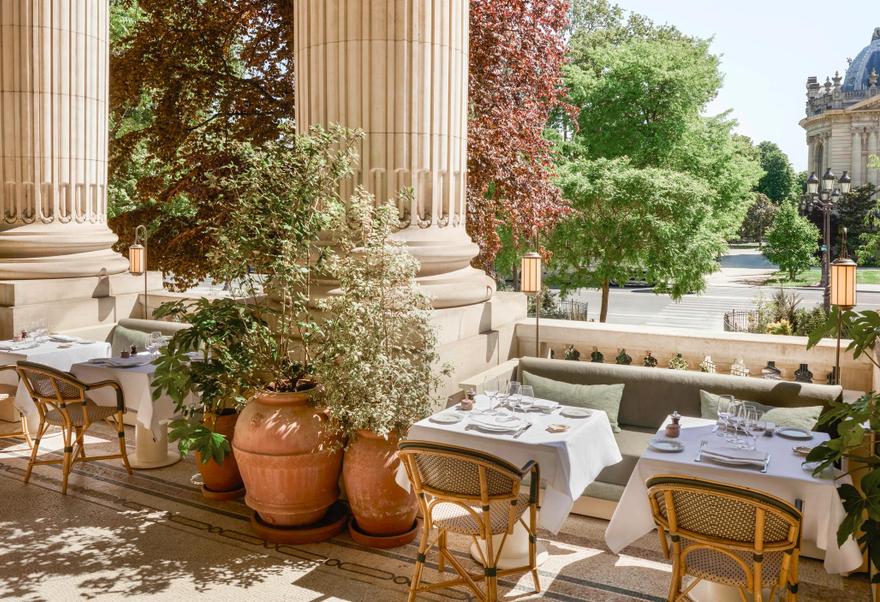 Where To Stay, Eat, And Play This Summer In Paris