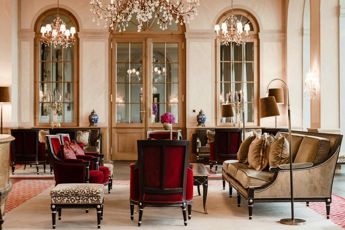 Grand Hotel Les Trois Rois interior