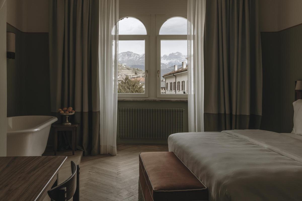 Parkhotel Mondschein bebroom with a view