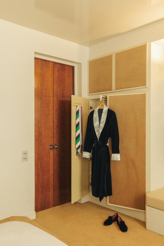 Cinabre Suites_Interiors with robe