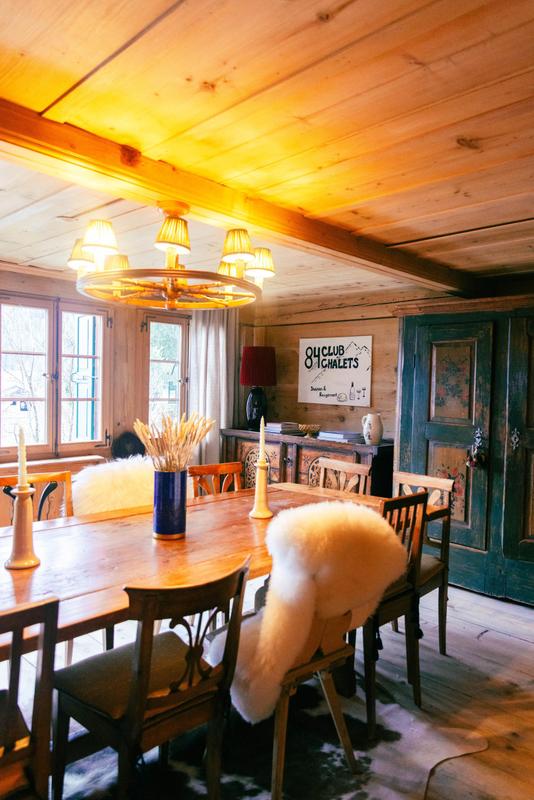 Nils Grubba_Le Chalet Saanen_dining room with table