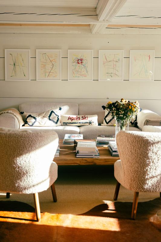 Le Chalet Lion Rouge_Nils Grubba_white salon with paintings