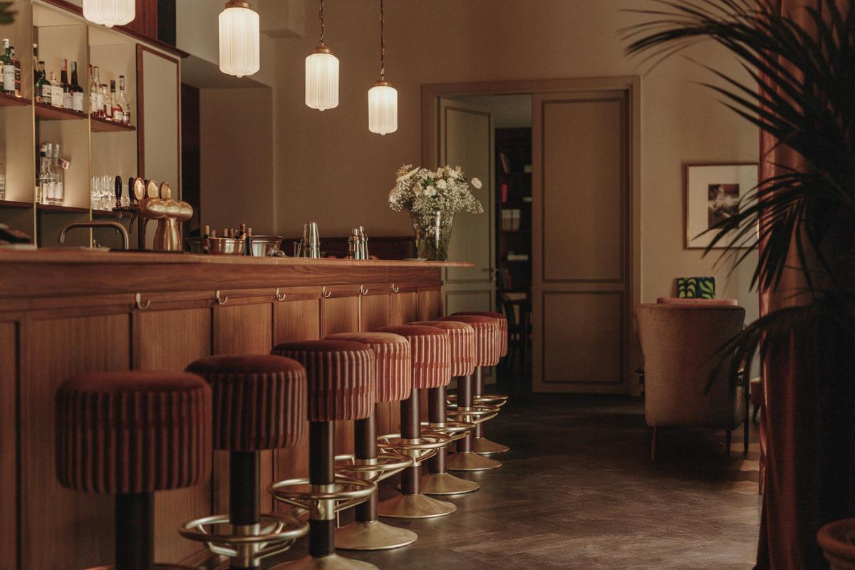 Parkhotel Mondschein bar