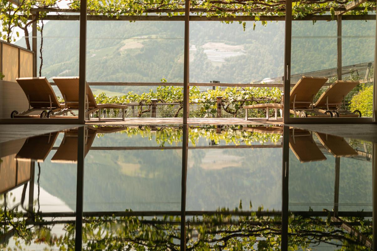 Pergola Residence_Patrick Schwienbacher_Indoor Pool with Mountain View