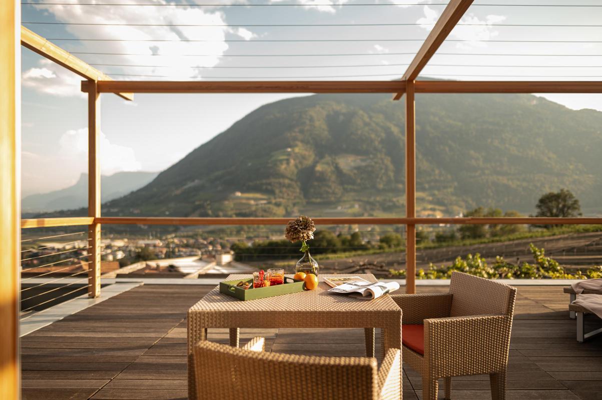 Pergola Residence_Patrick Schwienbacher_Terrace Bistro Table