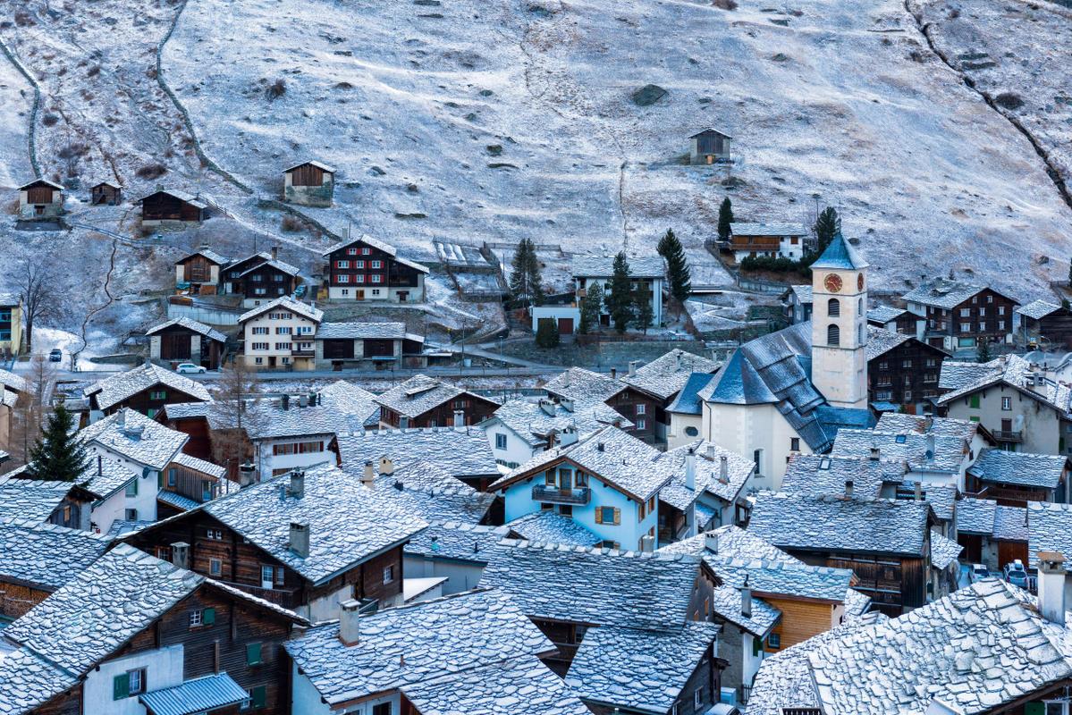 Vals during late fall