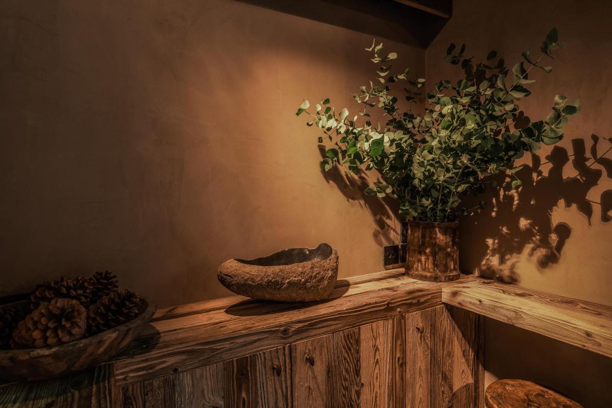 Zannier Le Chalet spa decor
